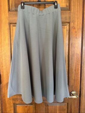 White Mark Gray Flared Midi Skirt, L